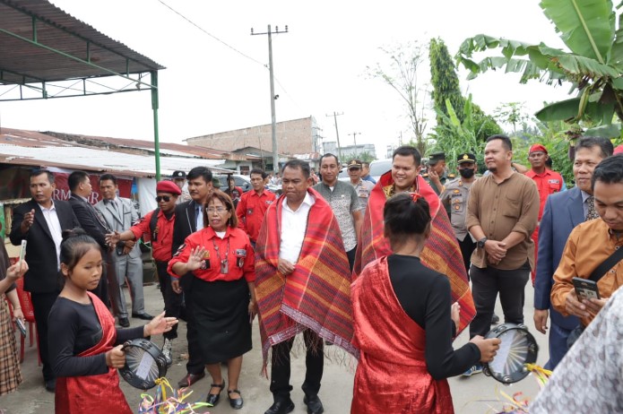  Bupati Darma Wijaya dan Wabup Adlin Tambunan Hadiri Perayaan Natal PGPI Kabupaten Sergai