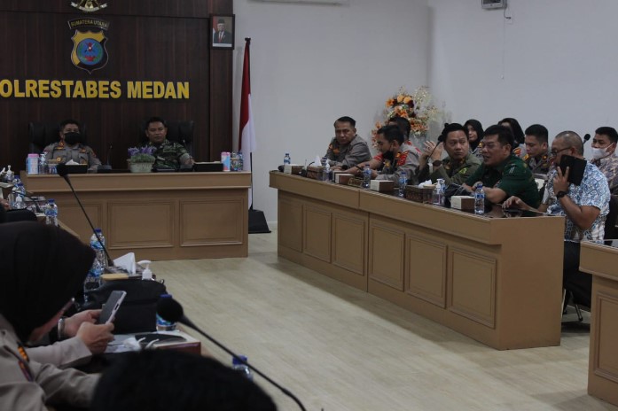  Polrestabes Medan Gelar Zoom Meeting Apel Sinergi Pelihara Situasi Kamtibmas