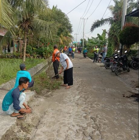 Curah Hujan Tinggi dan Antisipasi Banjir, Ratusan Warga Kisaran Timur Gotong Royong