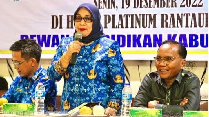  Wabup Labuhanbatu Buka Seminar PPKS Pendidikan Bekarakter