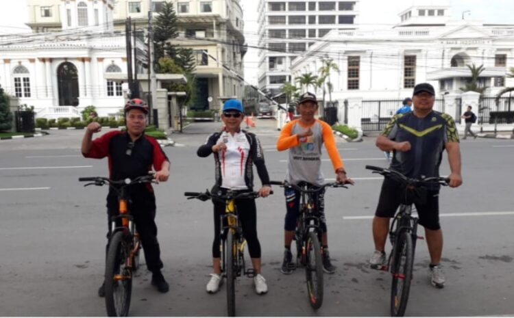  Tingkatan Kebugaran Tubuh, Pewarta Bersama Pegawai dan Mantan PUD Pasar Gowes Bersama