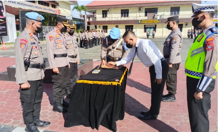  Polrestabes Medan Gelar Apel Pagi Sekaligus Penanda Tanganan Pakta Integritas