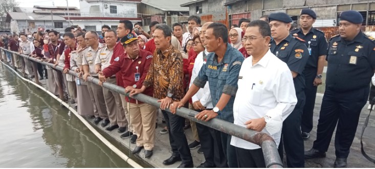  Menteri KKP Prihatin Melihat Kondisi Pelabuhan Perikanan Belawan