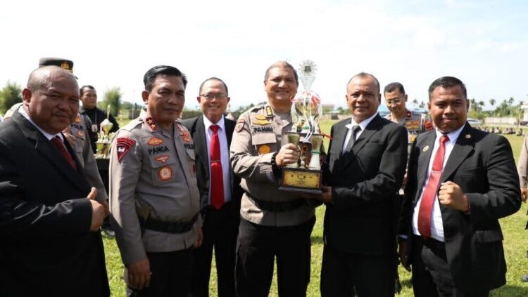  Satpam Berprestasi Dapat Penghargaan dari Kapolda Sumut