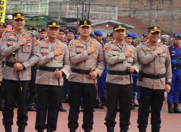 Wakapolrestabes Medan Hadiri Sertijab Wakapolda Sumut