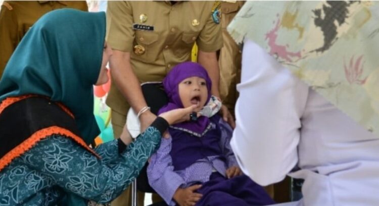 Bupati Zahir Imbau Seluruh Masyarakat Batubara Agar Bawa Anak Usia Dini Untuk Diimunisasi Polio