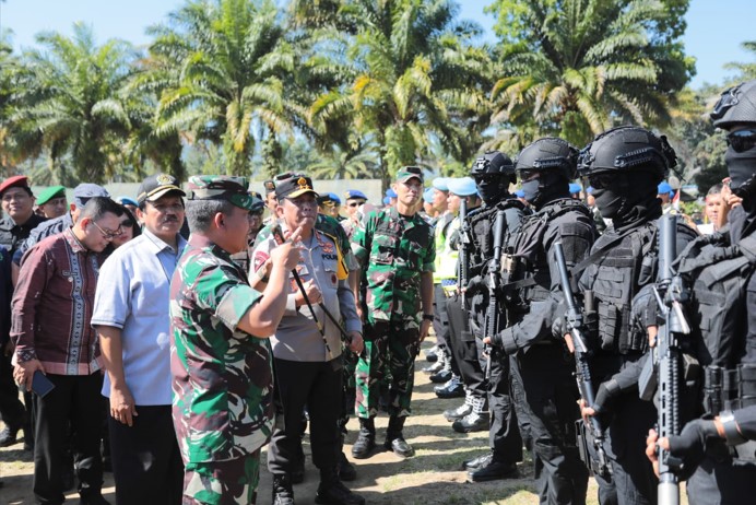  Polda Sumut dan Kodam I Bukit Barisan Gelar Apel Pengamanan F1 Powerboat dan Kunker Presiden RI