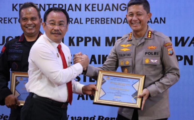  Kapolrestabes Medan Raih Penganugerahan KPPN Medan Award Semester II 2022