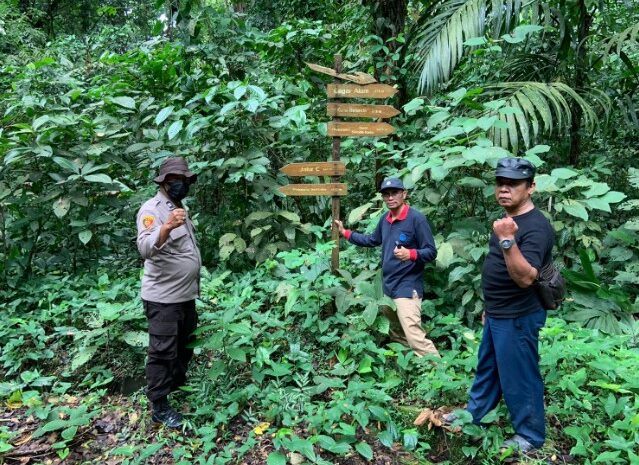  Sambangi Cagar Alam Sibolangit, Bhabinkamtibmas Polsek Pancur Batu Larang Pembakaran Hutan