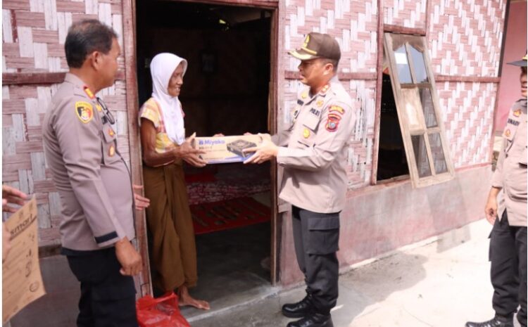  Safari Ramadhan Polres Sergai, Nek Rukiah Dapat Kompor Gas Komplit Beserta Tabung Gas