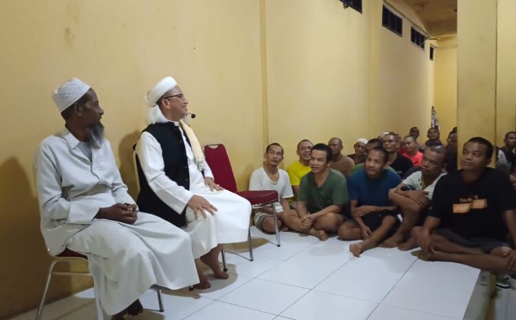  Ustad Irjen (Purn) Baharudin Jafar Beri Ceramah dan Bimbingan ke Tahanan Polrestabes Medan