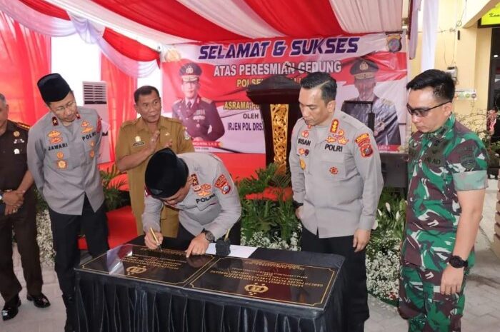  Kapolda Sumut Resmikan Polsek Pantai Labu