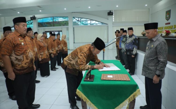 Lantik Pengurus PWRI, Bupati Asahan Berharap Tetap Berkontribusi Membangun NKRI