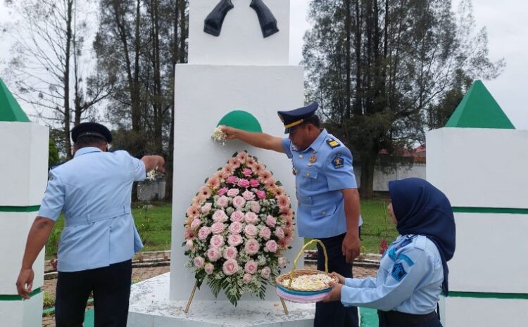  Sambut Peringatan Hari Bakti Pemasyarakatan Tahun 2023, Rutan Kabanjahe Gelar Upacara dan Tabur Bunga di Makam Pahlawan