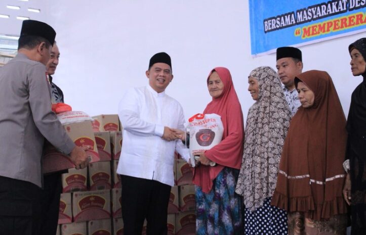  Bupati Labuhanbatu Hadiri Safari Ramadhan dan Berikan 1000 Sembako kepada Karyawan PT Asda