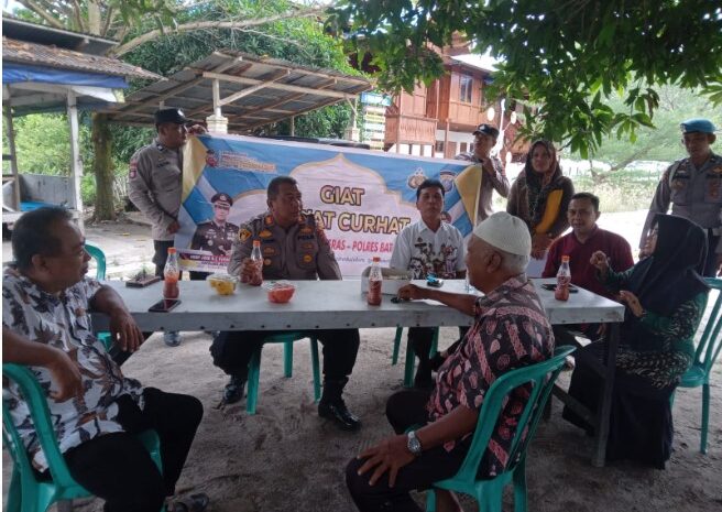  Kapolsek Medang Deras Gelar Jumat Curhat dan Sampaikan Pesan-Pesan Kamtibmas