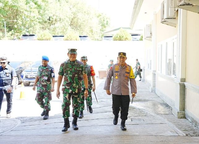 Kapolri Pastikan Siap Amankan Kepulangan Kepala Negara dan Delegasi KTT ASEAN