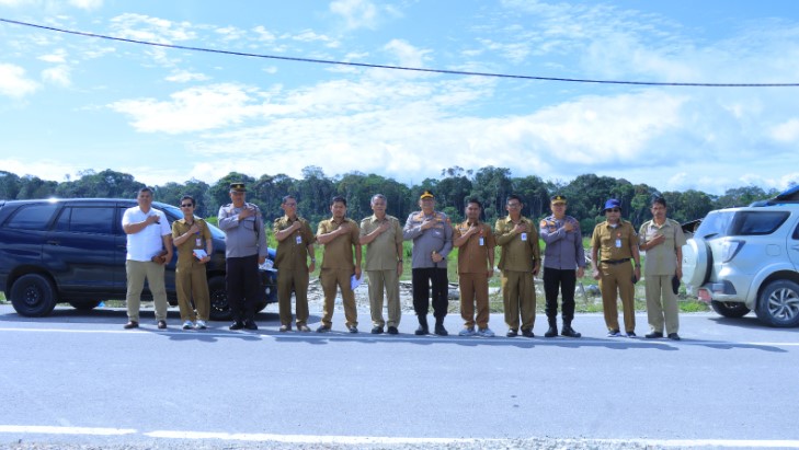 Kapolres Humbahas Tinjau Lokasi Rencana Pembangunan Pos Polisi