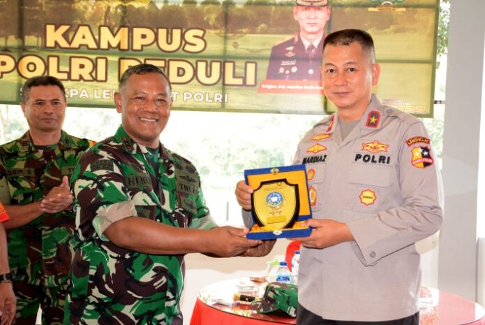 Komandan Secapaad Tinjau Pelaksanaan Kolaborasi Pendidikan TNI-Polri di Setukpa Lemdiklat Polri