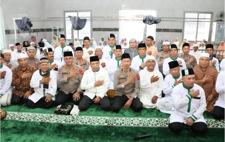  Wakapolda Sumut Safari Subuh Jumat Berkah dan Dengarkan Curhat Masyarakat