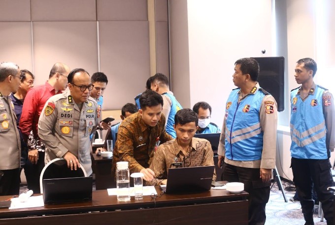  Polri Bentuk Posko Monitoring Pantau Penerimaan Anggota Secara Realtime