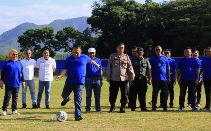  Bupati Labuhanbatu Buka Liga Poslab U-22