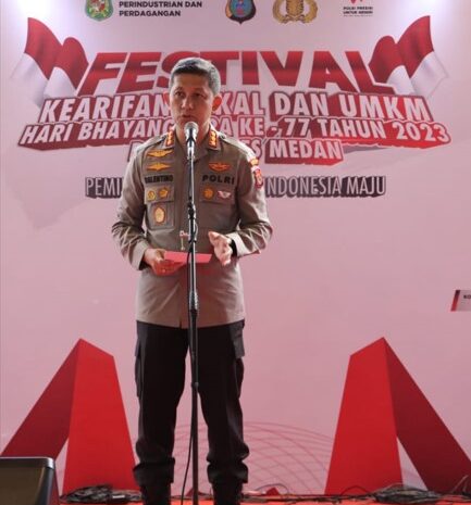  Kapolrestabes Medan Hadiri Penutupan Festival Kearifan Lokal dan UMKM di Deli Park