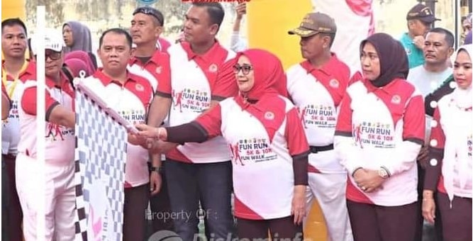 Meriahkan HUT Bhayangkara Ke-77, Bupati Labuhanbatu Lepas Peserta Fun Run 5K dan 10K