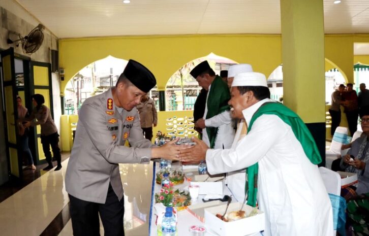  Kapolrestabes Medan Ikuti Doa Bersama Lintas Agama Dalam Rangka HUT Ke-77 Bhayangkara