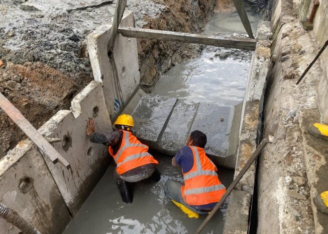  Dinas SDABMBK Perbaiki Saluran Drainase di Jalan Jermal XVII Medan Denai