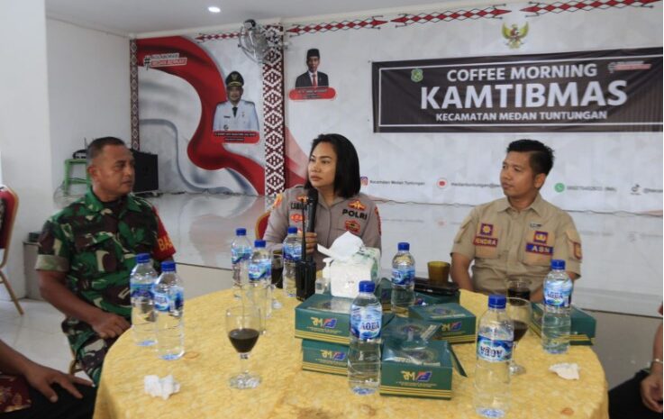 Wujudkan Kamtibmas di Wilkum Polsek Tuntungan, Kapolsek Hadiri Rapat Dialogis Bersama Tiga Pilar