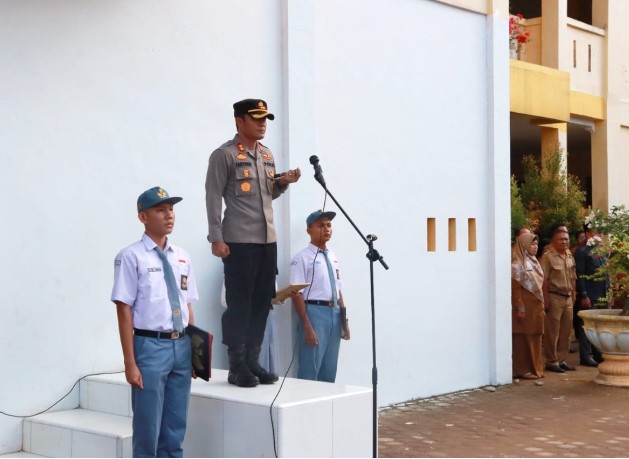  Kapolres Sibolga dan PJU Berikan Bimbingan dan Penyuluhan Antisipasi Aksi Tawuran, Begal, dan C3 di SLTA Kota Sibolga