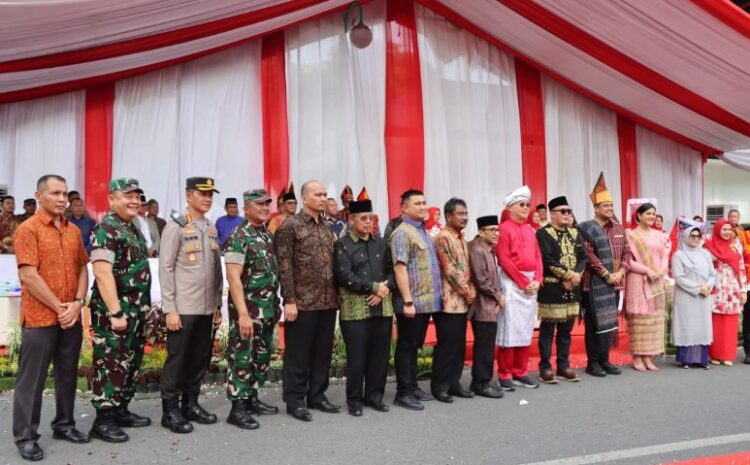 Kapolrestabes Medan Hadiri Colorful Medan Carnival 2023