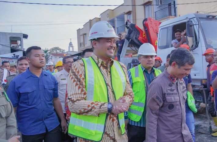 Bobby Nasution Minta Pemasangan U-Ditch Harus Baik, Tepat Waktu dan Tidak Ganggu Aktifitas Warga