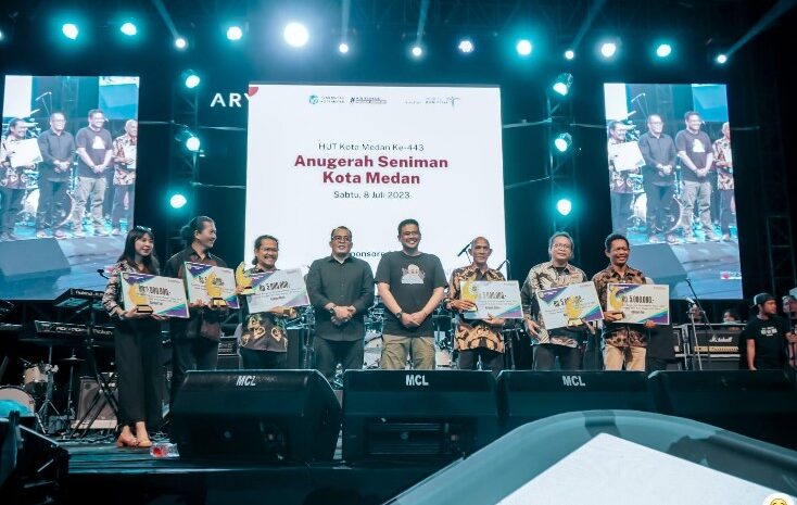 Di Colorful Medan Carnival, Bobby Nasution Beri Penghargaan Kepada Para Seniman