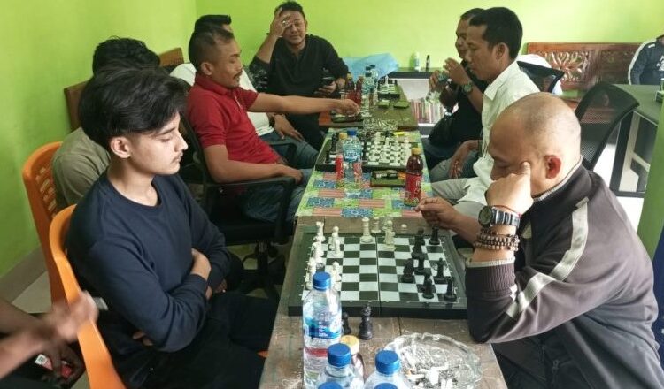  FWP Gelar Pertandingan Catur Antar Wartawan Perebutkan Piala Kapolda Sumut