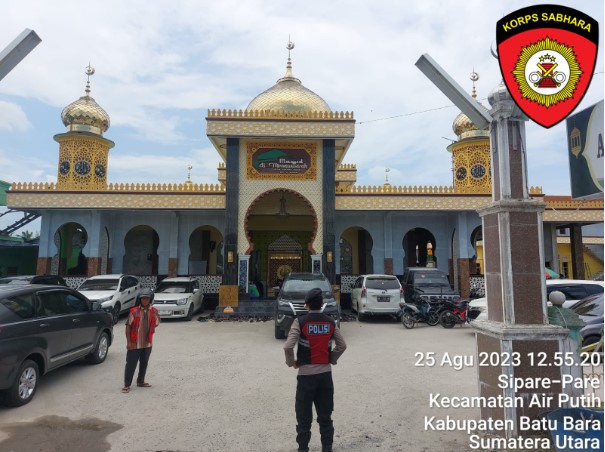  Sat Sabhara Polres Batubara Kawal Keamanan Sejumlah Masjid, Ibadah Sholat Jumat Aman dan Tentram