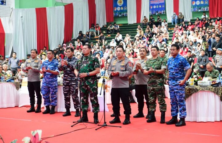  Bakti Sosial Kesehatan Alumni Akabri 1989 di Tasikmalaya Dihadiri Panglima TNI dan Kapolri