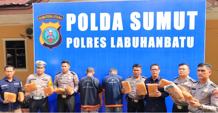 Polres Labuhanbatu Gagalkan Pengirman Ganja Antar Provinsi, 2 Pelaku Diringkus di Riau