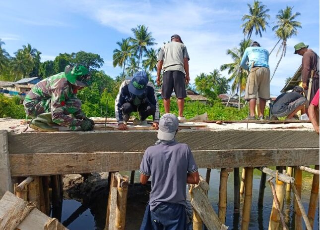 Satgas TMMD Ke-118 Kodim 1305/BT Bangun Jembatan dan Plat Duiker di Desa Galumpang