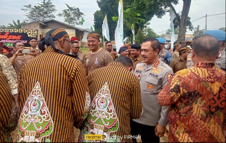  Wakapolri Hadiri Peletakan Batu Pertama Pembangunan Pendopo Agung Pujakesuma