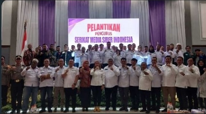 Hadiri Pelantikan SMSI, Bupati Labuhanbatu Ajak Pengurus Membangun Daerah Dengan Ide dan Gagasan Terbaik