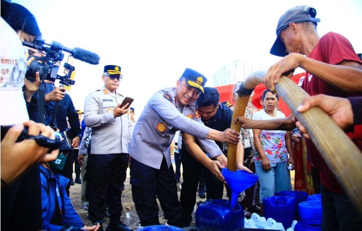  Hari Jadi Ke-72 Humas Polri Dirayakan Dengan Berbagi Air Bersih