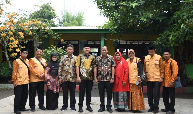 Letakkan Batu Pertama Pembangunan Mushala ke-33, Wabup Sergai Puji Program Geser Muse