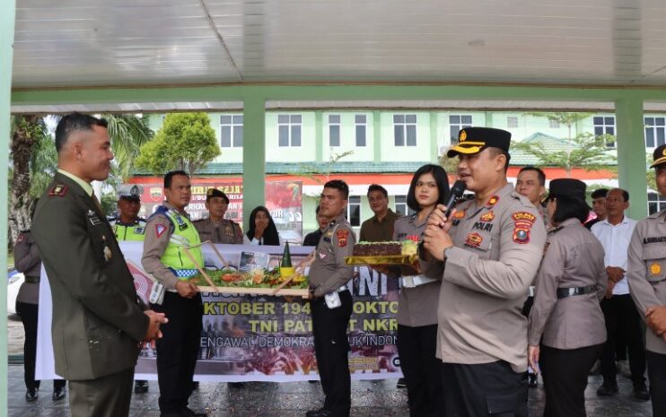 HUT TNI Ke-78, Polres Batubara Berikan Surprise ke TNI Yonif 126 Kala Cakti