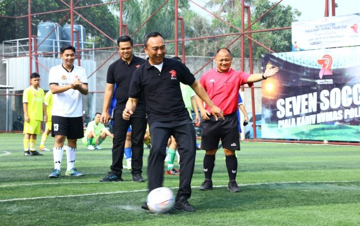 Perkuat Sinergisitas, Polri dan Jurnalis Gelar Seven Soccer