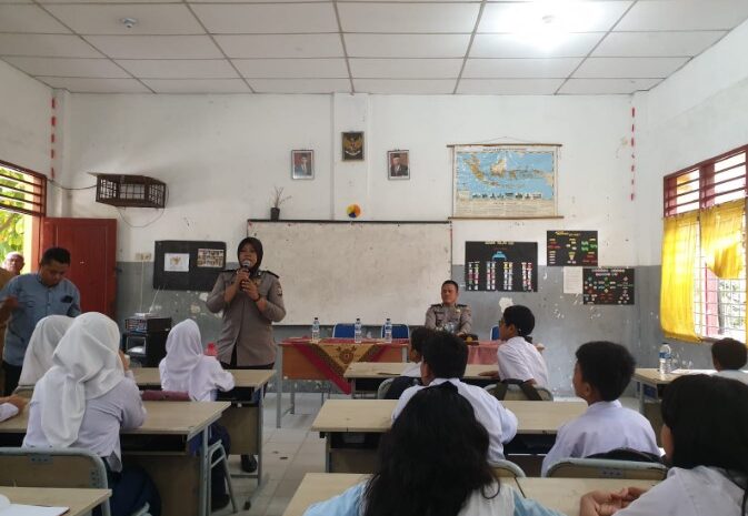  Polrestabes Medan Gelar Police Go To School di SMP Negeri 37, Edukasi Pelajar Jauhi Narkoba