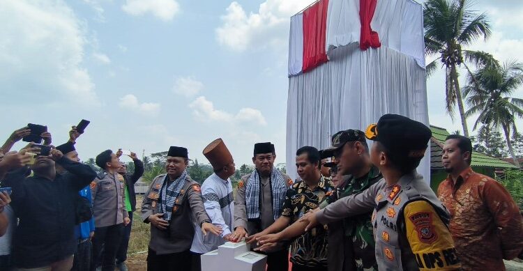  Bahagianya Warga Ciamis dapat Bantuan Sumur Bor dan Paket Sembako dari Operasi NCS Polri