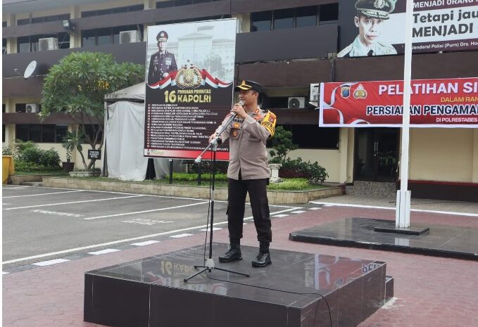  Kabag Ops Polrestabes Medan Pimpin Latihan Sispamkota Ops Mantap Brata Toba 2023-2024