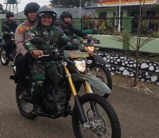 Dandim 1311/Mrw Bonceng Wakapolres Patroli Bersama di Morowali